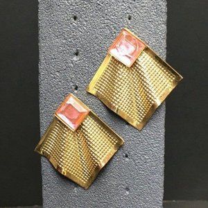 Diamond Ruffle Pierced Earrings Textured Gold Pink Rhinestone Retro